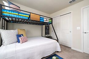 Stunning 5Bd w/ Pool @ Windsor Island Resort 3814