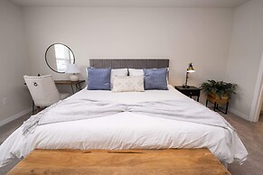 Stunning 5Bd w/ Pool @ Windsor Island Resort 3814