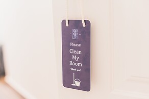 Downtown Suites by Athens Tower