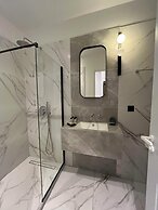 Downtown Suites by Athens Tower