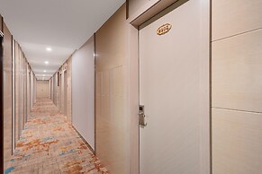 Frida Hotel Guangzhou Baiyun Airport