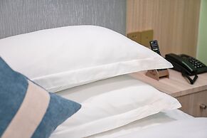 Frida Hotel Guangzhou Baiyun Airport