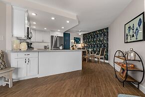 Modern & Polished Oceanfront Vistas