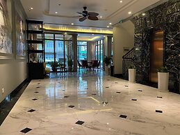 Mia Hotel (Feliz Hotel Binh Duong)
