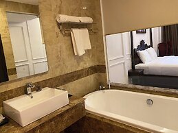 Mia Hotel (Feliz Hotel Binh Duong)