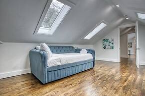 Buckhead Chateau Message Now for Summer Special