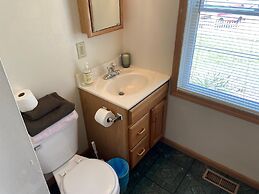 Large Country Home Pool and hot tub