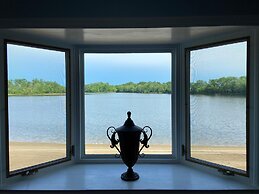 Beach House on Lake