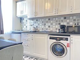 Galata s New Face Elegance