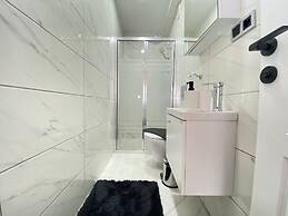 Chic Flat 5 min to Galata Tower in Istiklal Ave