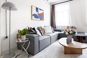 Chic Flat 5 min to Galata Tower in Istiklal Ave
