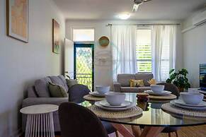 Nightcliff Nest - Stylish 2BR Apartment