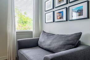 Montrose Lodge by Dunyha