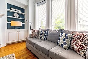 Montrose Lodge by Dunyha