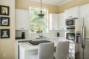 Montrose Lodge by Dunyha