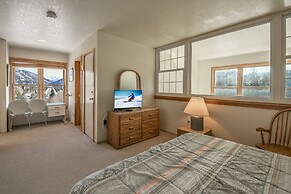 Quicksilver 1677 OFB