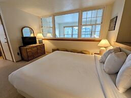 Quicksilver 1677 OFB