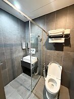 JD Tower Hotel