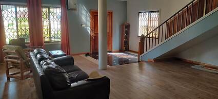 Simple Welcoming 4-bed House in North Legon Ext