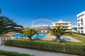 500m De La Plage Avec Piscine