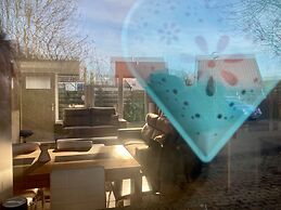 Holiday Home - 8 Persons - With Sauna at the Lauwerslake Near Wadden S