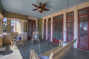 Beautiful and Unique Home With Fireplace and Pool!