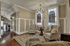 Beautiful and Unique Home With Fireplace and Pool!