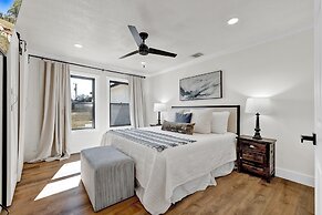 Hilltop Lux Haus With Infinitypool-hottub-pooltable