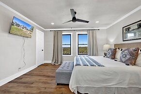 Hilltop Lux Haus With Infinitypool-hottub-pooltable