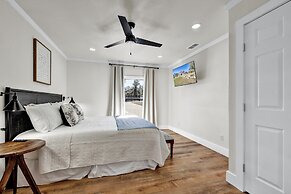 Hilltop Lux Haus With Infinitypool-hottub-pooltable