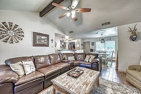Kerrville Hidden Gem With Firepit and Grill - Great Location