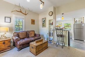 Tristian Suite Walk to Main Street