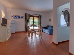 Charming Small Villa Bella Villetta Sleeps 4 no Pool