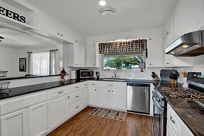 Cozy Combo Heart of Wine Trail