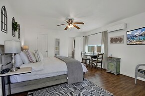 Cozy Combo Heart of Wine Trail