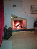 Dimitris Vasos Villa With Sea And Mountain View