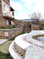 Dimitris Vasos Villa With Sea And Mountain View