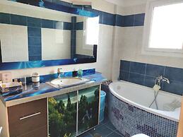 Dimitris Vasos Villa With Sea And Mountain View