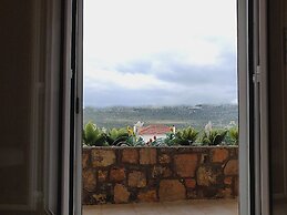 Dimitris Vasos Villa With Sea And Mountain View