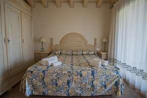 Beautiful Il Giardino Degli Oleandri 1 Bedroom Sleep 4, Plus Extra Chi