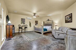 Private Luxury Retreat With Hot Tub 10mins To Fred!