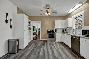 Blanco River Access Five Min to Downtown San Marcos