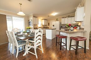 Hill Country Escape/lrg Patio/minutes to Wineries