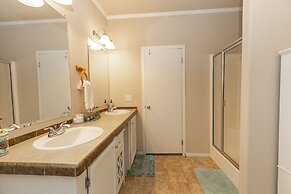 Hill Country Escape/lrg Patio/minutes to Wineries