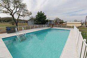 Hill Country Escape/lrg Patio/minutes to Wineries
