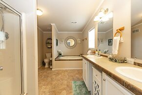 Hill Country Escape/lrg Patio/minutes to Wineries