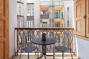 Retro Apartment Cracow Center by Renters