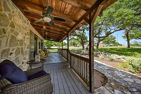 Luxury 23-ac Ranch Hot Tub and Hill Country Views!
