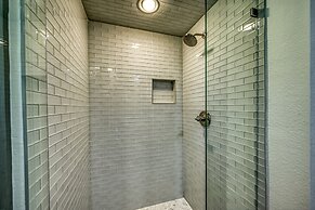 Luxury 23-ac Ranch Hot Tub and Hill Country Views!