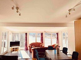 Bjurvik's Villa - Flat 3 - Business Customers Only